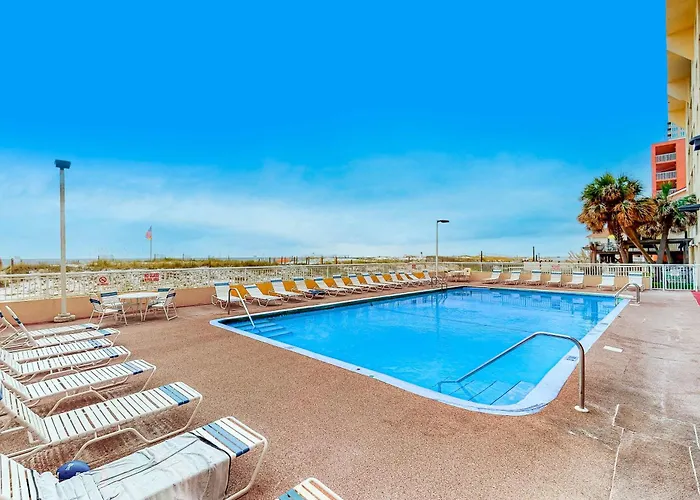 Holiday home Sunny Gulf-front With Private Balcony Shared Outdoor Pool Great Views